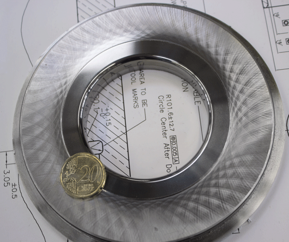 Precision grinded dies in the IRD 400, for use in transformation processes